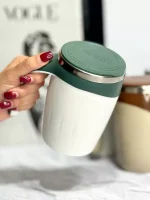 ماگ همزن دار مگنتی باتری خور درب دار